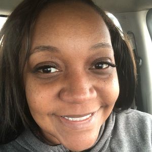 Meet your Posher, Deanka